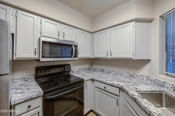 $269,900 | 3848 North 3rd Avenue, Unit 1052, Phoenix, AZ 85013
