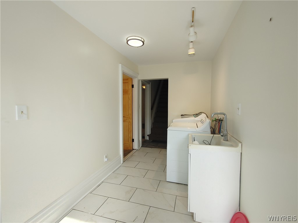 770 Lake Road Porter, NY 14174 - Photo 15 of 20 Gallery Image 15