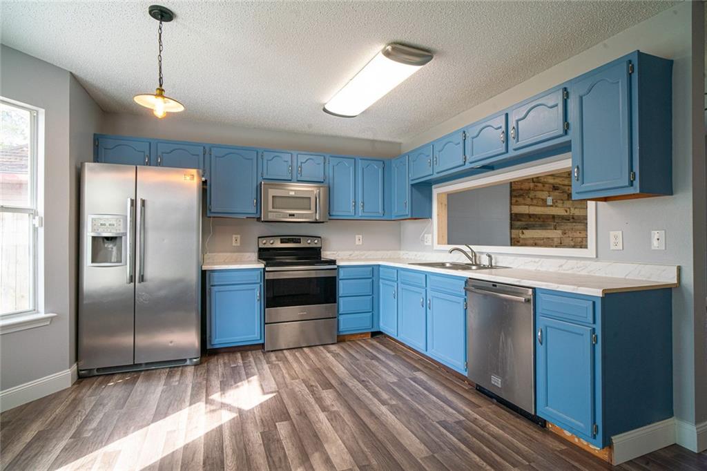 2105 Jay Street Slidell, LA 70460 - Photo 2 of 13 Gallery Image 2