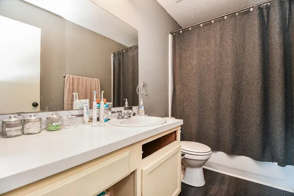 $1,825 | 17311 Wigeon Way Drive, Humble, TX 77396