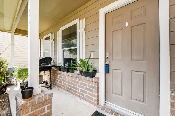 $1,850 | 17311 Wigeon Way Drive, Humble, TX 77396