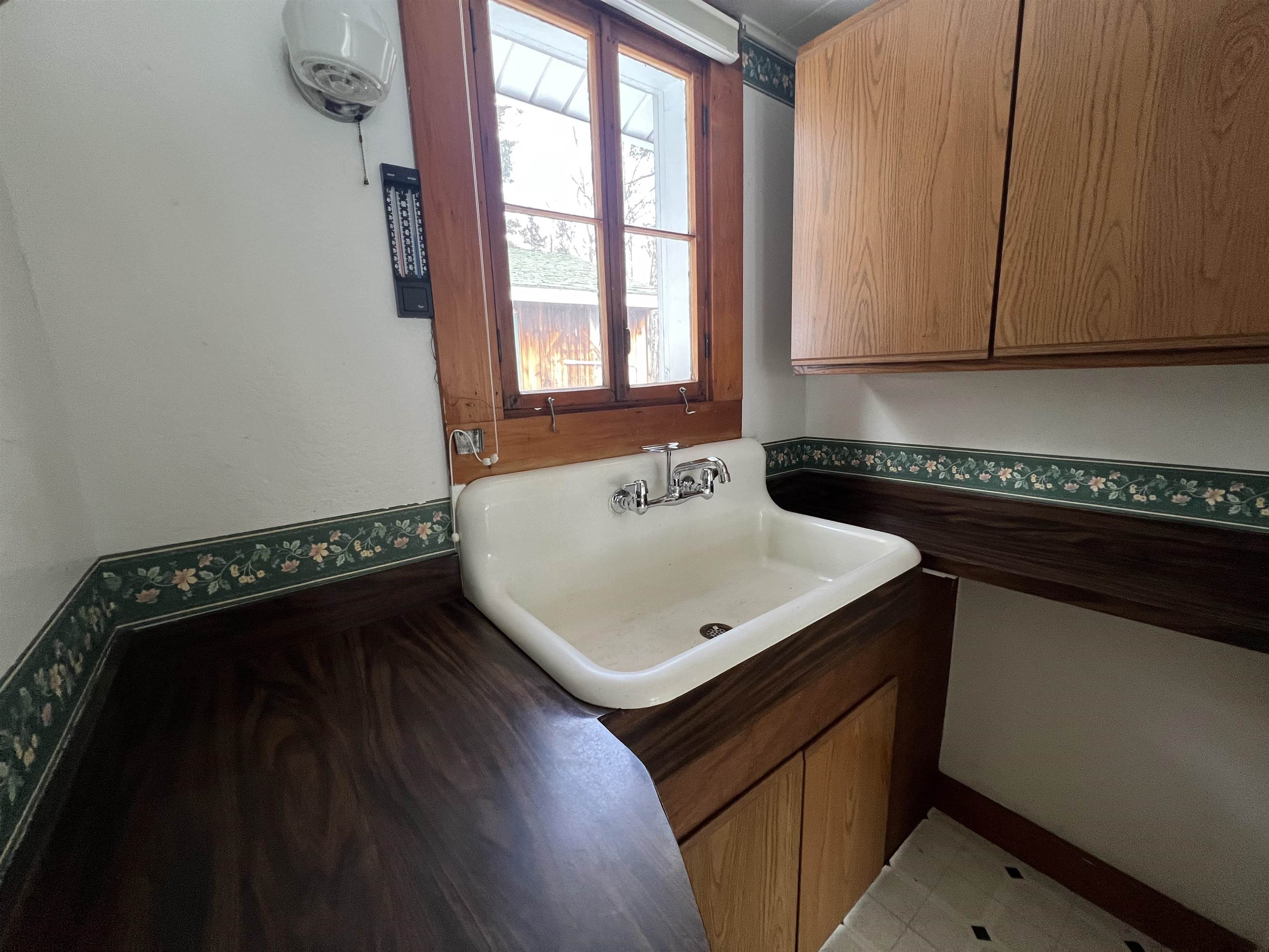141 Lancaster Road Gorham, NH 03581 - Photo 14 of 29 Gallery Image 14