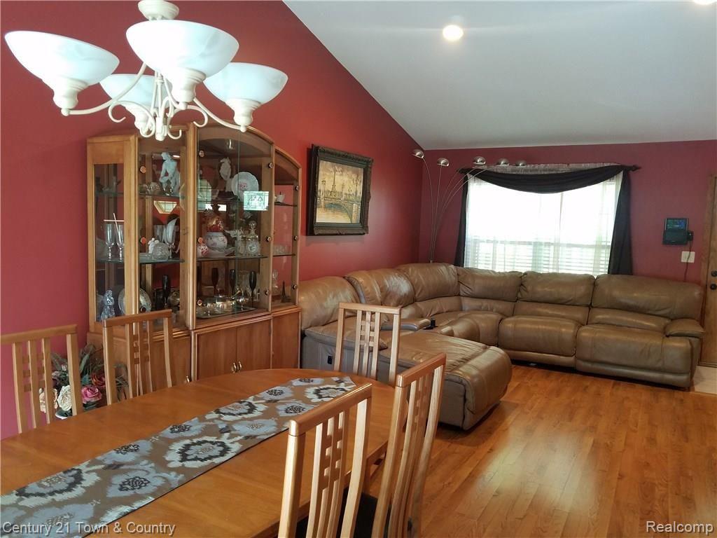 1732 South Boulevard Rochester, MI 48309 - Photo 4 of 24