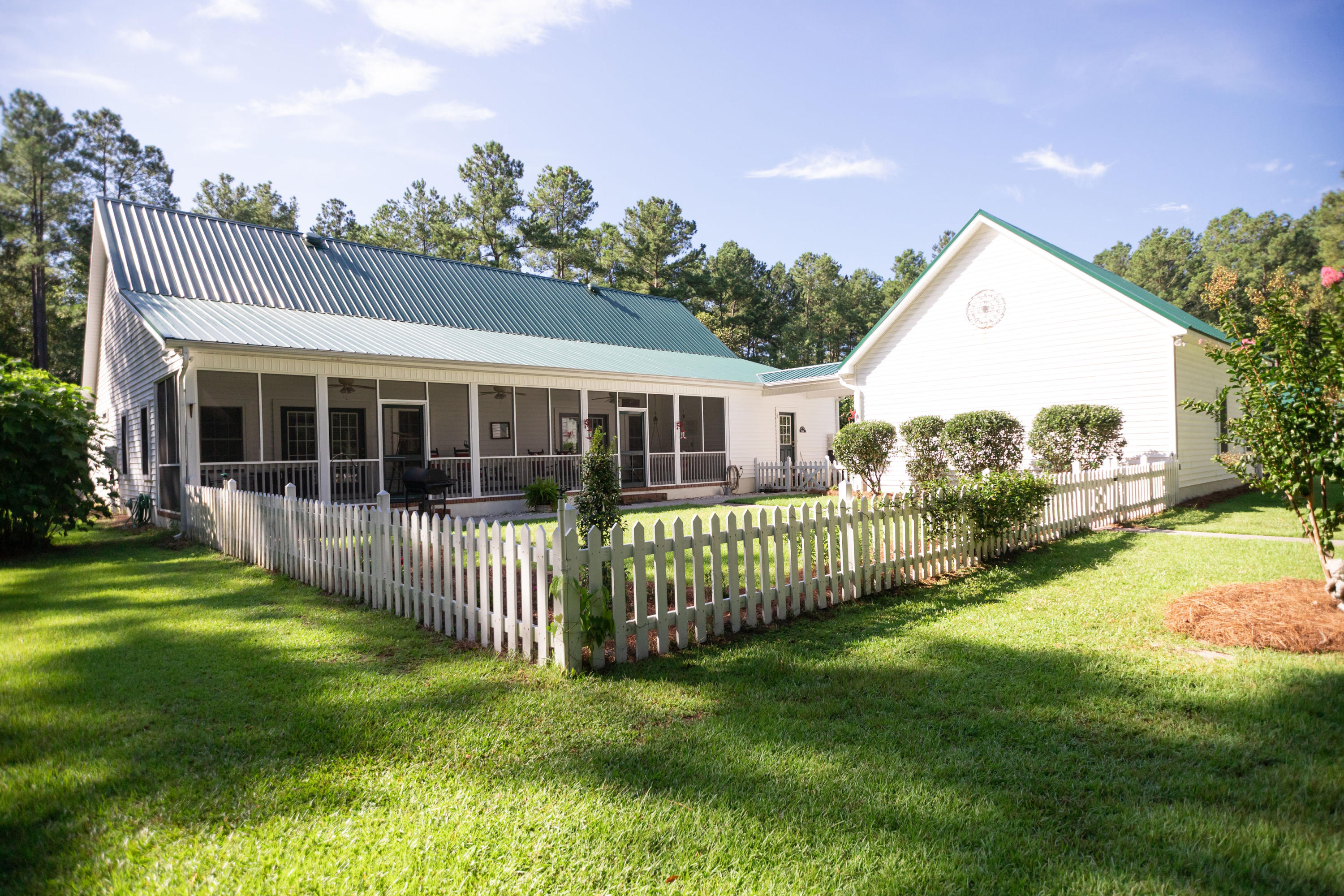 626 State Rd S-15-379 Walterboro, SC 29488 - Photo 45 of 67 IMG_6048