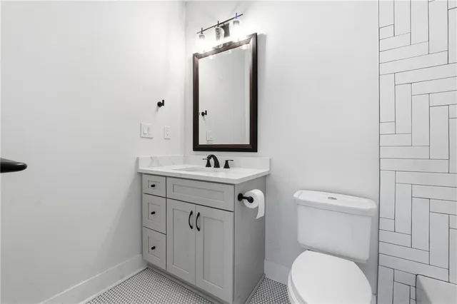 $949,000 | 5969 Kenn Mnr Way, Norcross, GA 30071