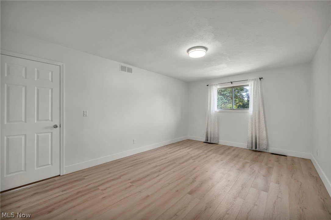 18446 Drake Road Strongsville, OH 44136 - Photo 32 of 50 Gallery Image 32