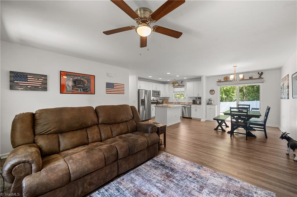 147 Lambeth Road Thomasville, NC 27360 - Photo 11 of 40