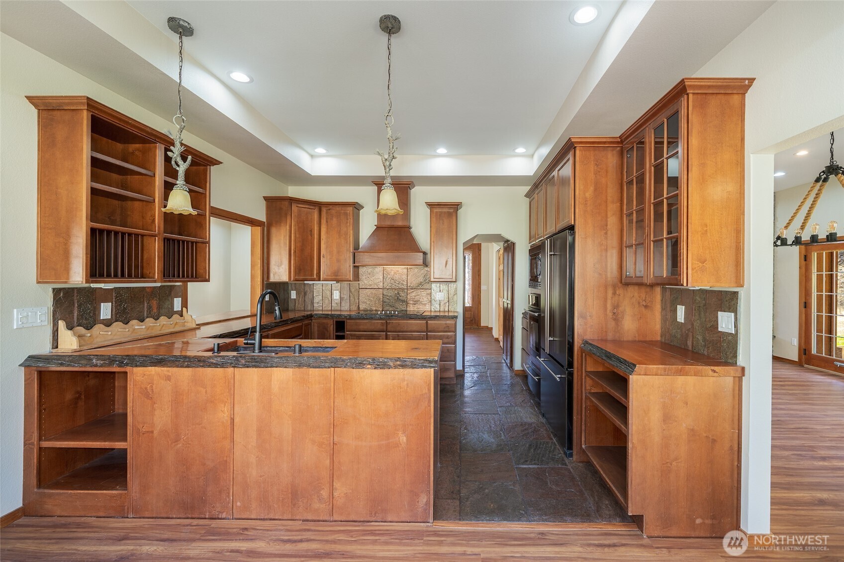 710 Antoine Creek Road Chelan, WA 98816 - Photo 13 of 39