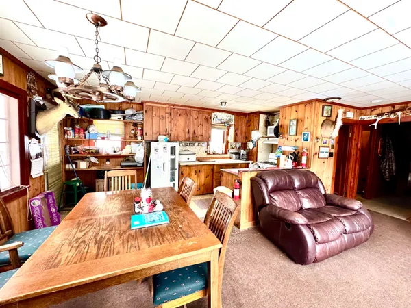 $239,000 | 1999 Main Street, Pittsburg, NH 03592