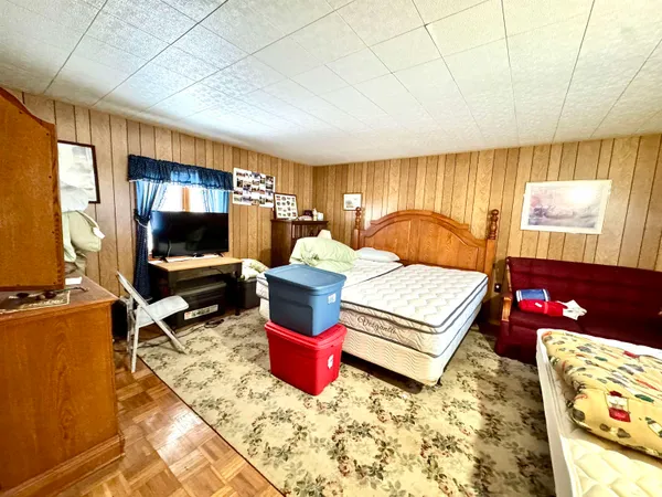 $239,000 | 1999 Main Street, Pittsburg, NH 03592