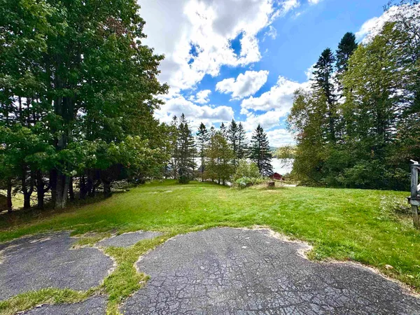 $239,000 | 1999 Main Street, Pittsburg, NH 03592