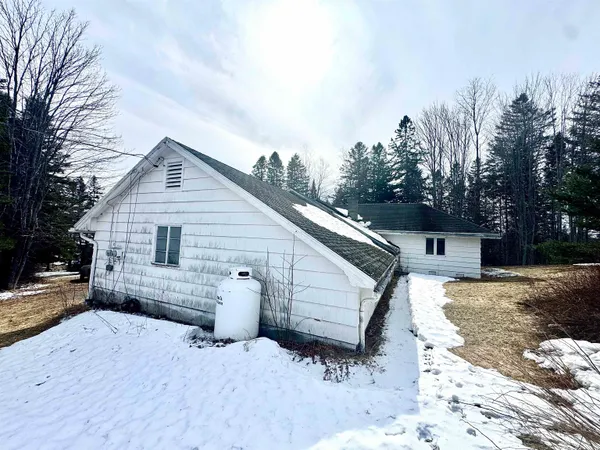 $239,000 | 1999 Main Street, Pittsburg, NH 03592