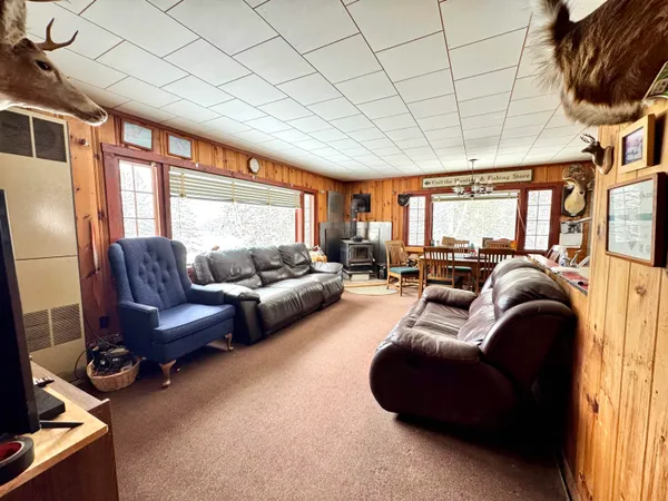 $239,000 | 1999 Main Street, Pittsburg, NH 03592