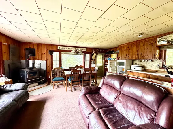 $239,000 | 1999 Main Street, Pittsburg, NH 03592