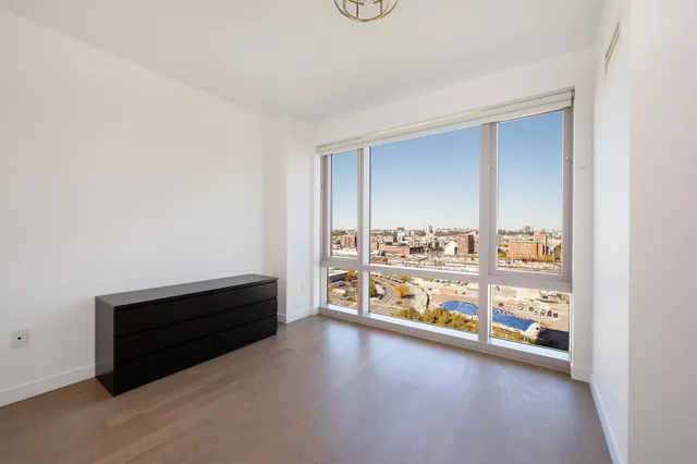 a view of livingroom with furniture