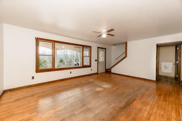 $274,900 | 468 New Vineyard Road, Farmington, ME 04938
