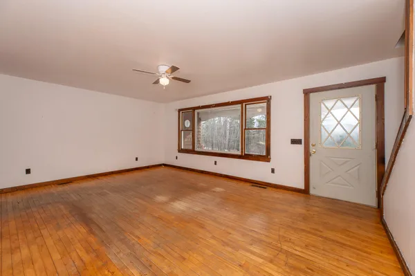 $274,900 | 468 New Vineyard Road, Farmington, ME 04938