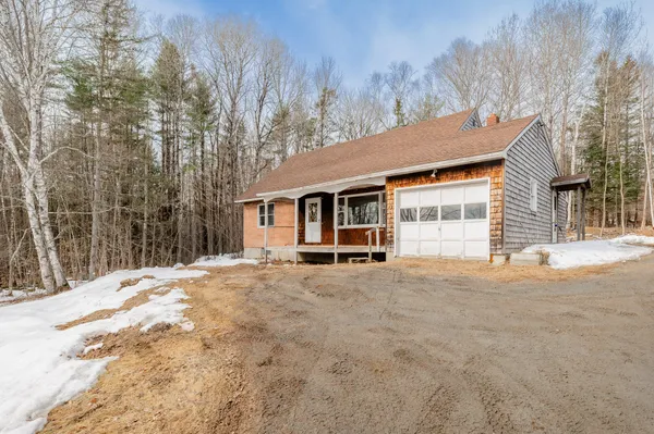 $274,900 | 468 New Vineyard Road, Farmington, ME 04938