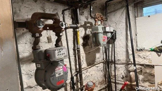 $999,000 | 1955 Andrews Avenue South | University Heights