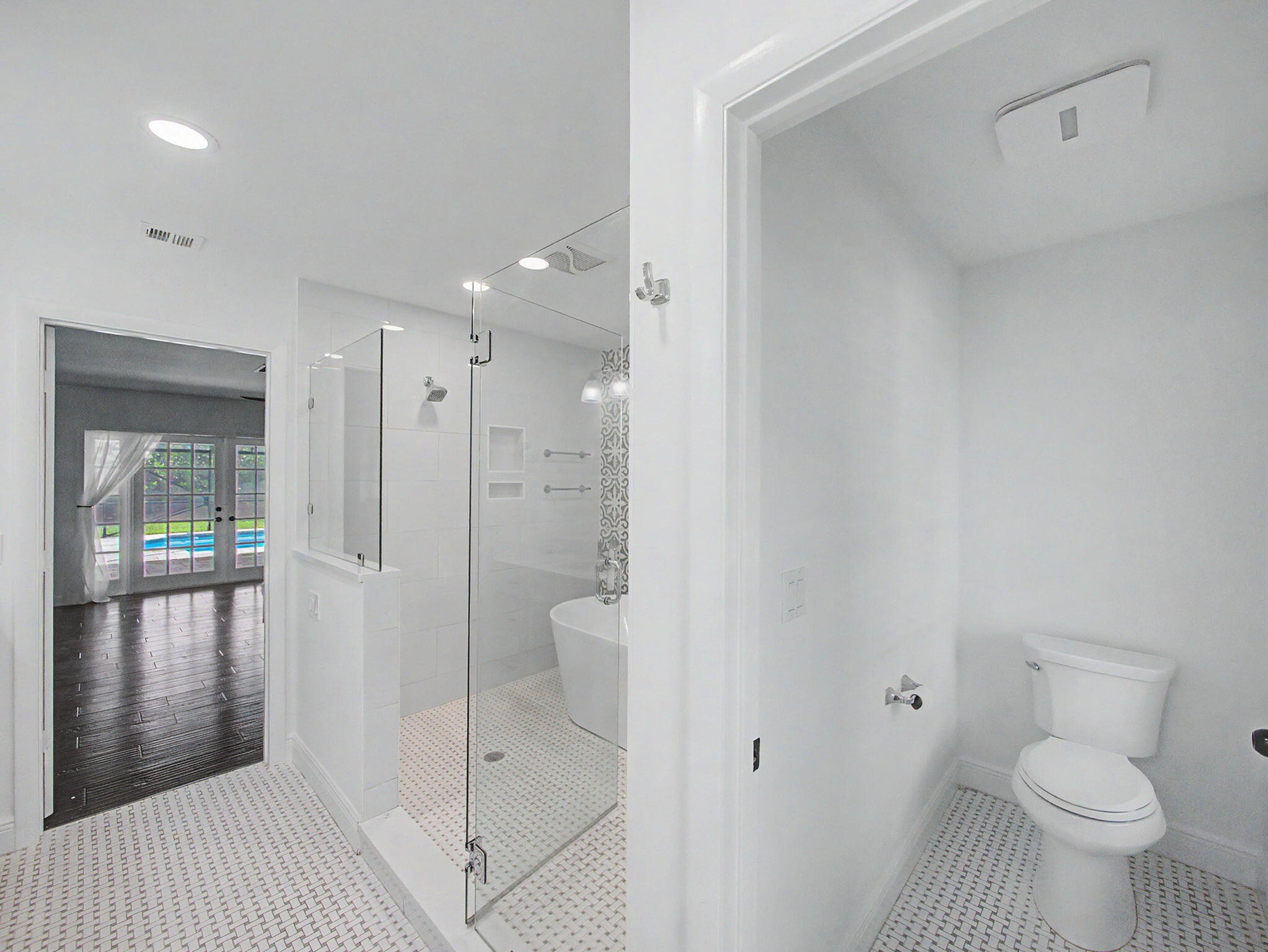22 Banyan Road Sewall's Point, FL 34996 - Photo 20 of 47 Bathroom