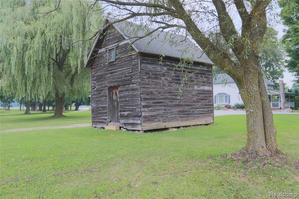 7284 Beard Road North Street, MI 48049 - Photo 17 of 76