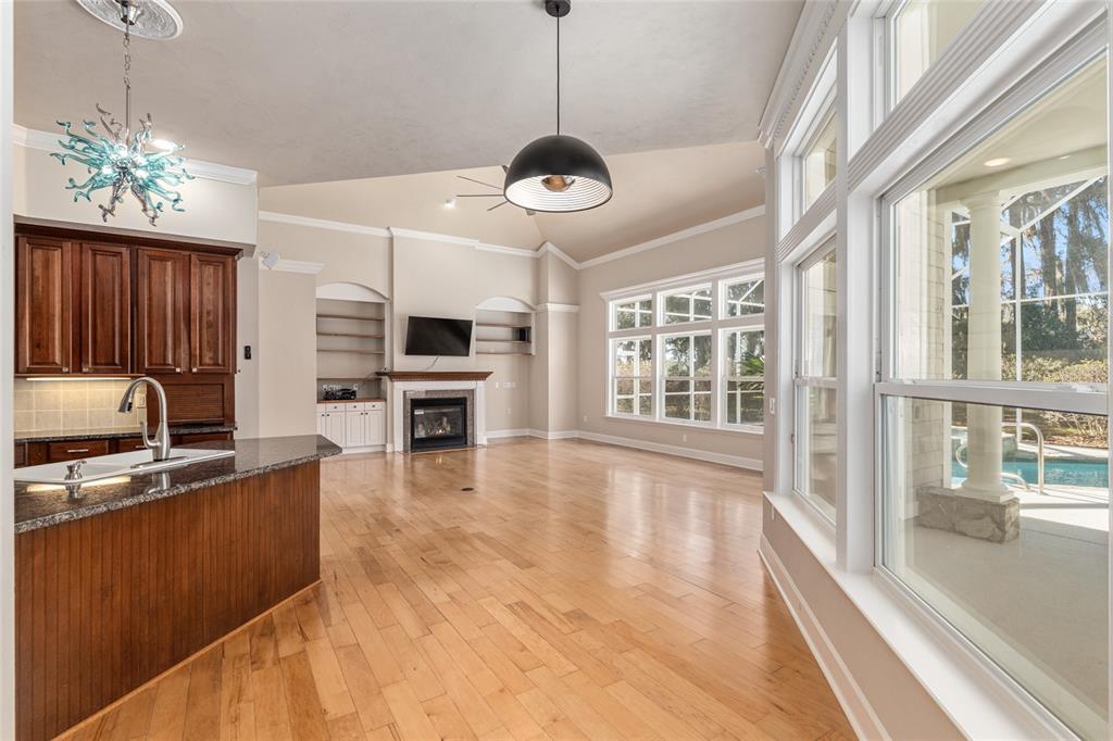 10614 Southwest 15th Lane Gainesville, FL 32607 - Photo 13 of 85