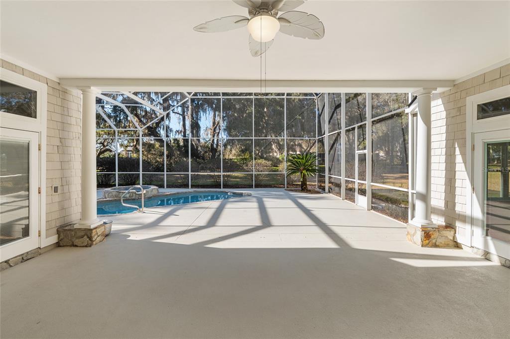 10614 Southwest 15th Lane Gainesville, FL 32607 - Photo 68 of 85