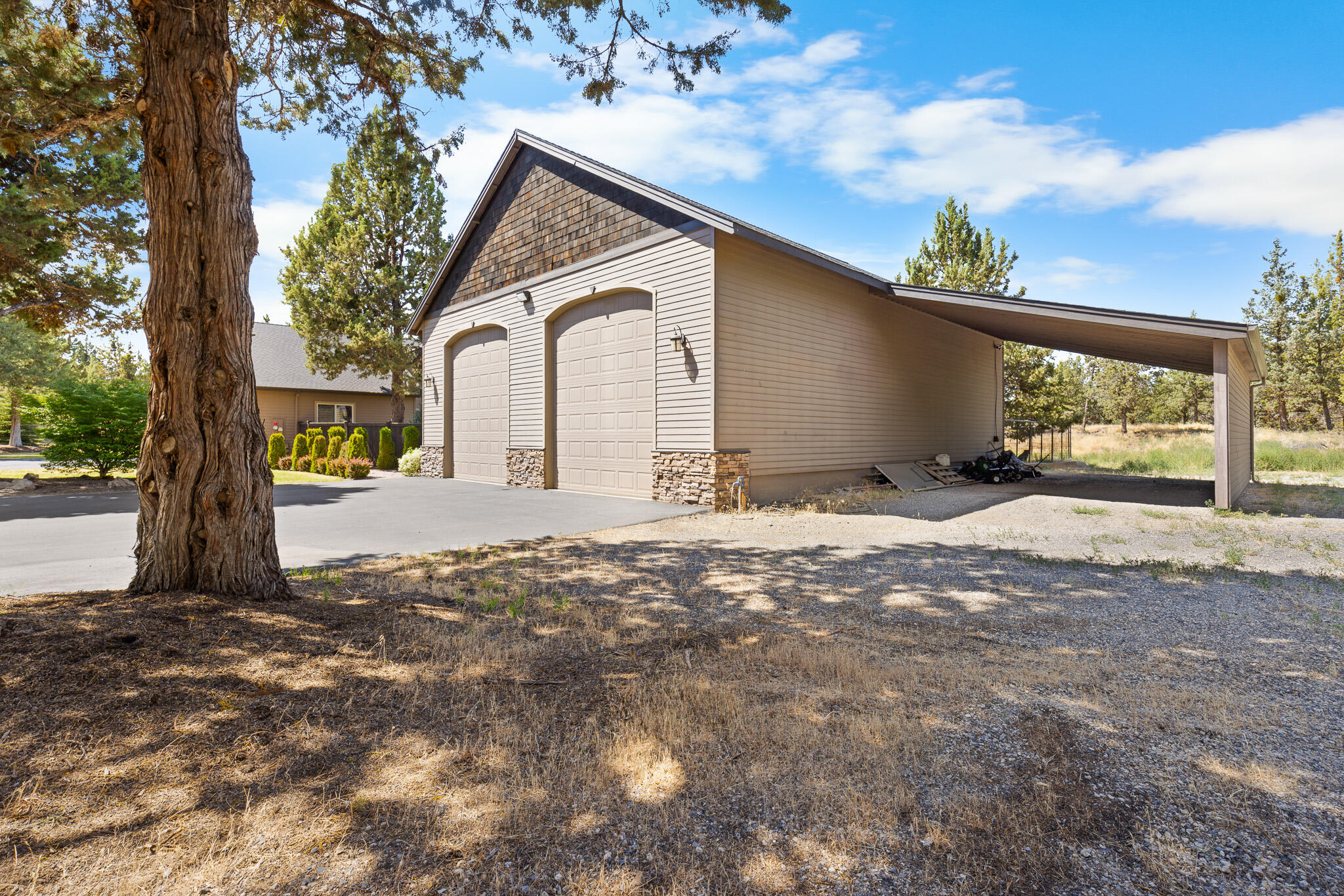 21130 Country Squire Road Bend, OR 97701 - Photo 12 of 52 _52A5522