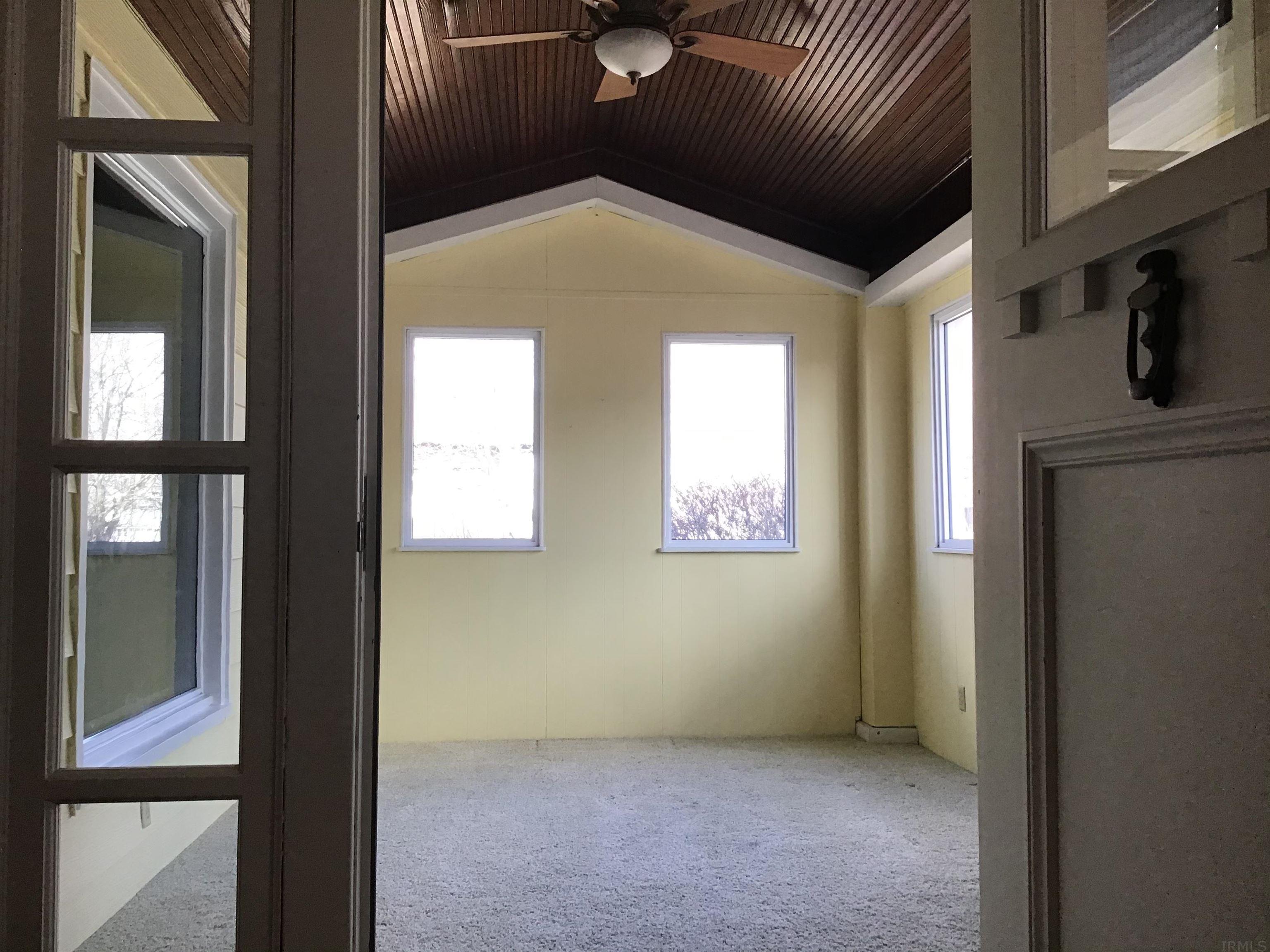 400 South Market Street Winamac, IN 46996 - Photo 13 of 24