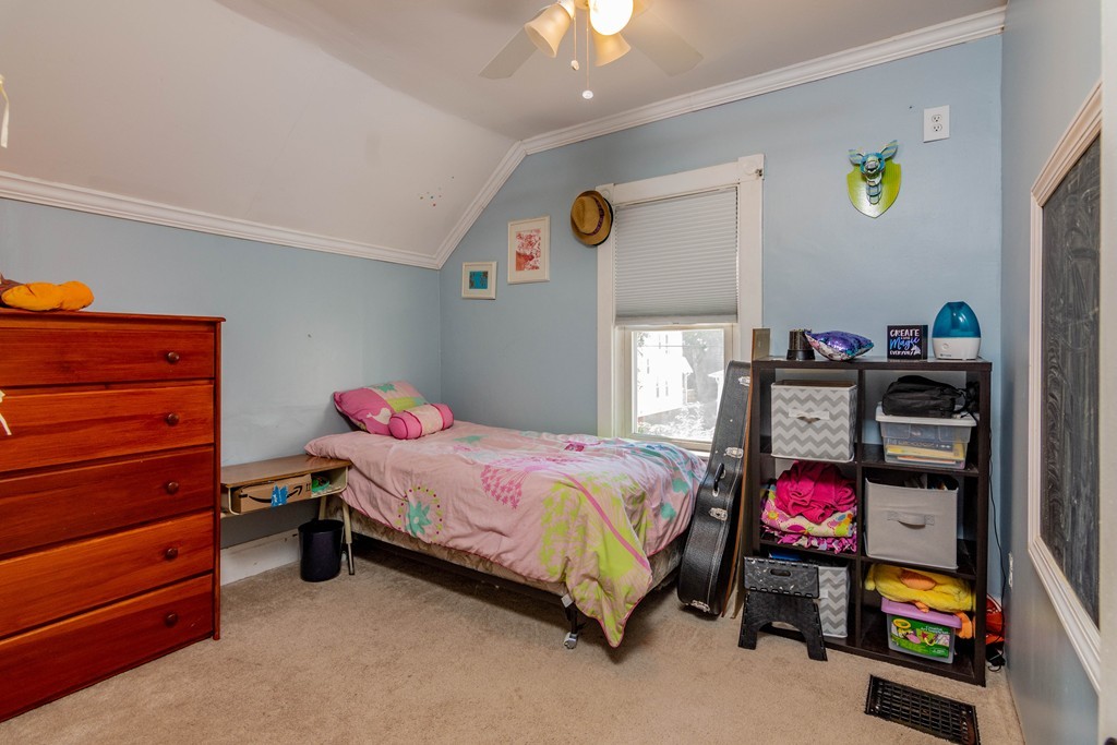 55 Oleander Street West Springfield, MA 01089 - Photo 14 of 26 Gallery Image 14