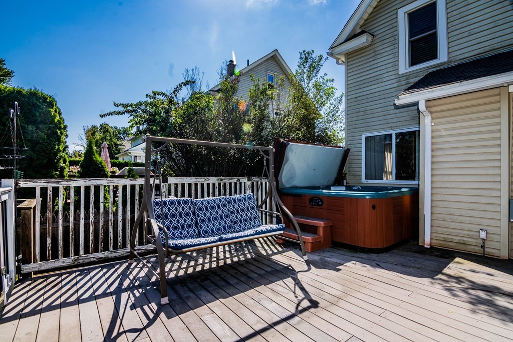 55 Oleander Street West Springfield, MA 01089 - Photo 19 of 26 Gallery Image 19