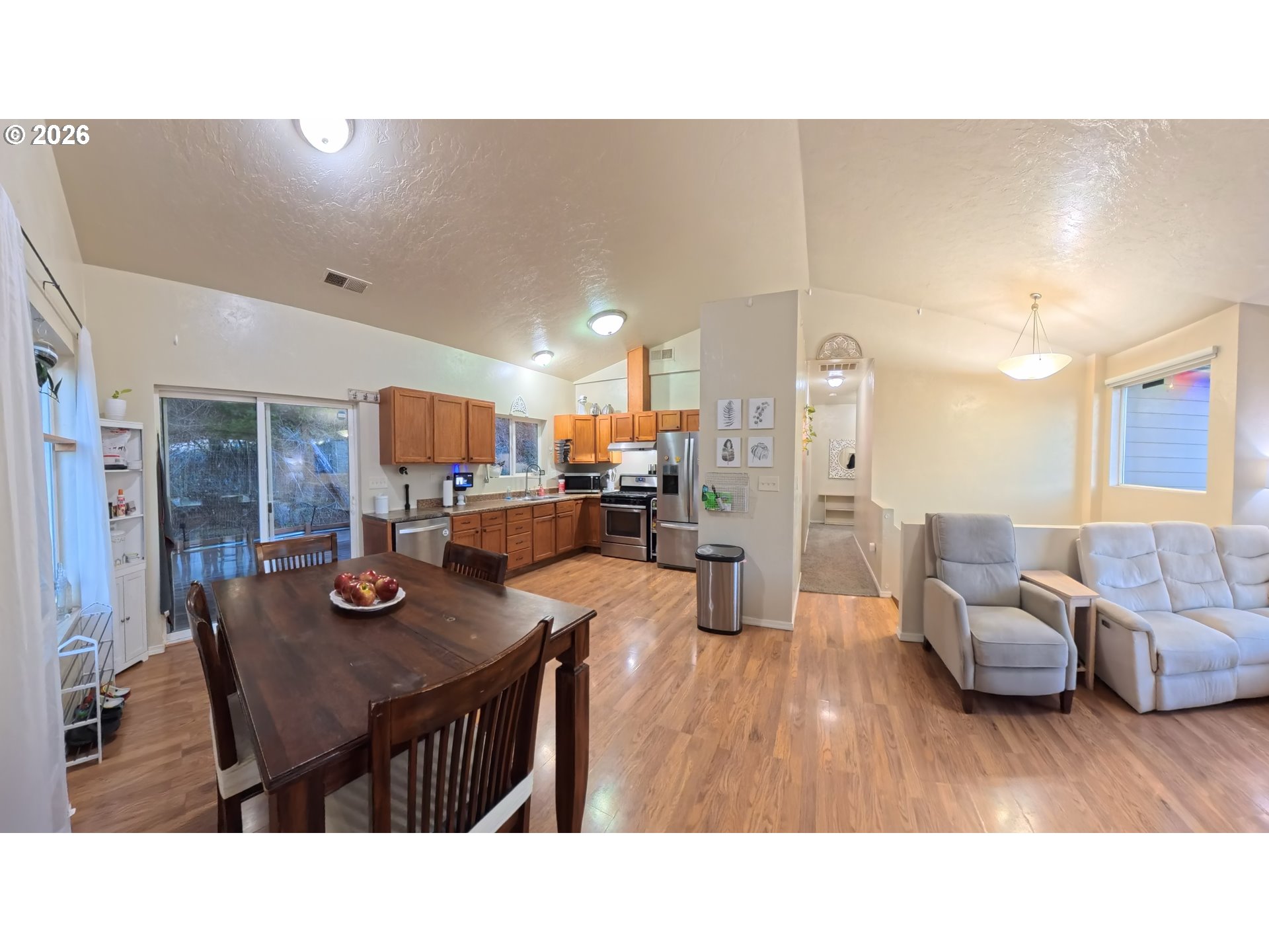 340 Kalapuya Way Cottage Grove, OR 97424 - Photo 12 of 44