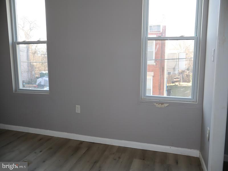 1753 North 27th Street Philadelphia, PA 19121 - Photo 30 of 38 an empty room with a window