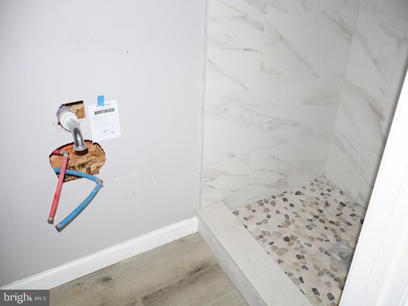 1753 North 27th Street Philadelphia, PA 19121 - Photo 5 of 38 a bathroom with a shower