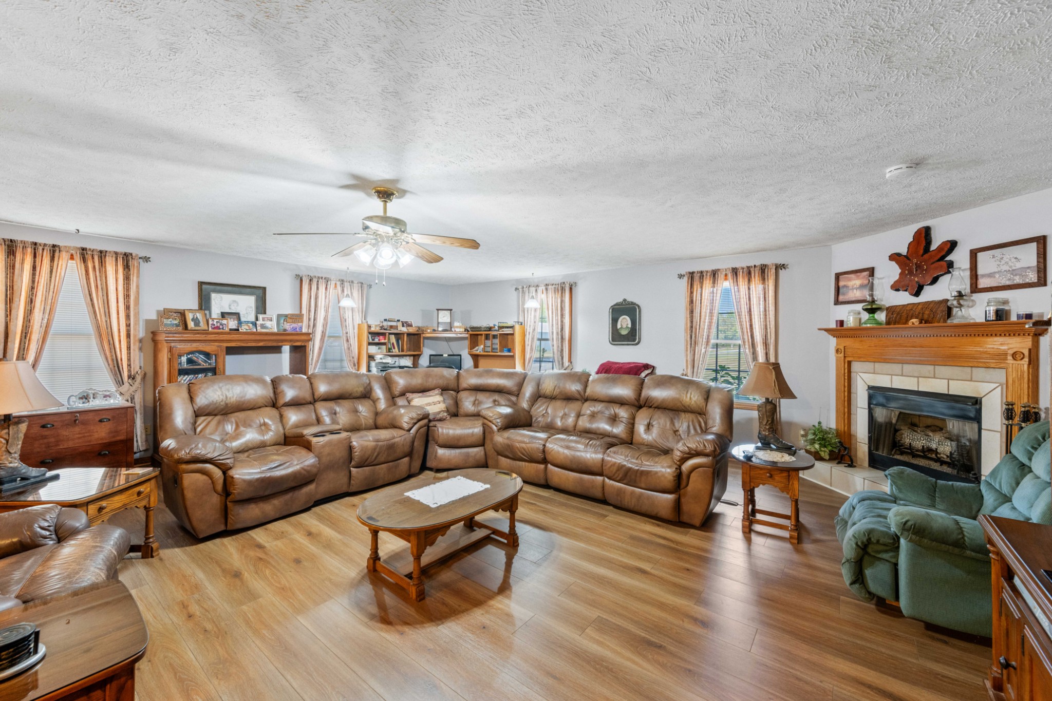 3379 Old Stage Road Decaturville, TN 38329 - Photo 14 of 47 Gallery Image 14