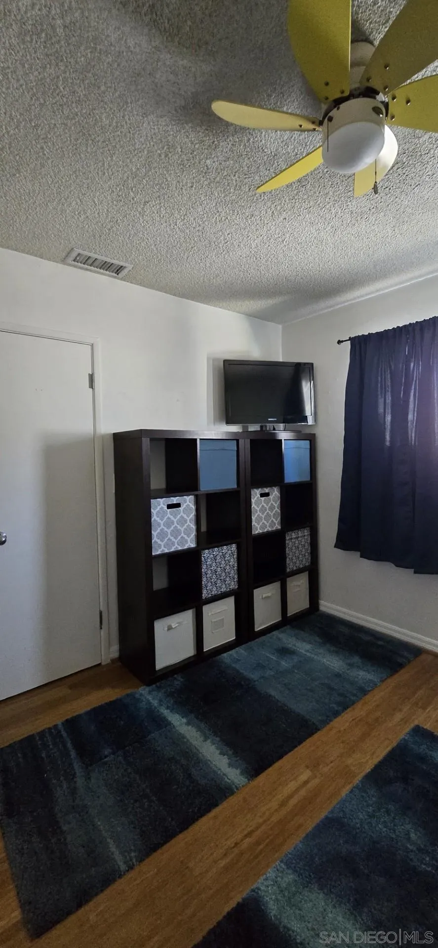 13654 Somerset Road Poway, CA 92064 - Photo 6 of 10