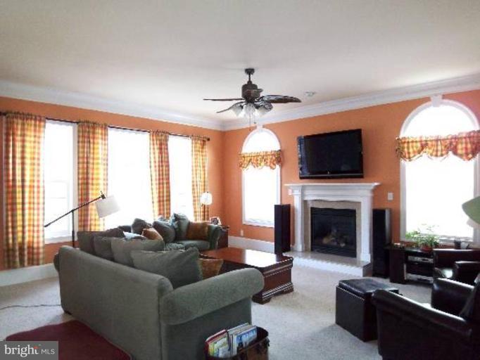 203 Fantasia Road Inwood, WV 25428 - Photo 10 of 30 Family Room