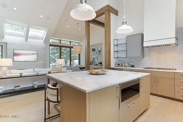 $6,800,000 | 1454 Greenhill Court, Unit E, Vail, CO 81657