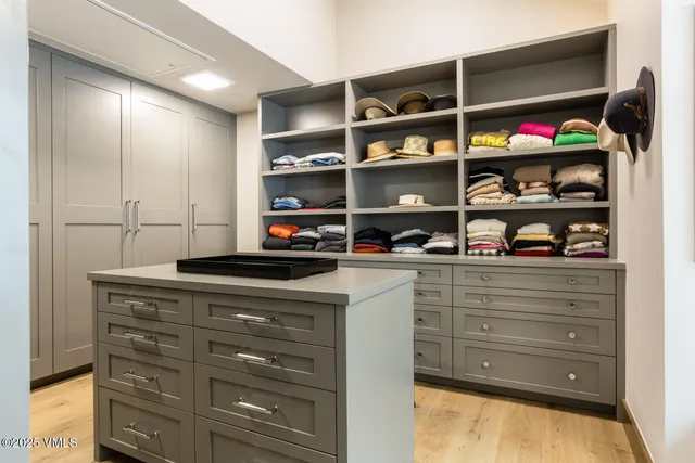 $6,800,000 | 1454 Greenhill Court, Unit E, Vail, CO 81657