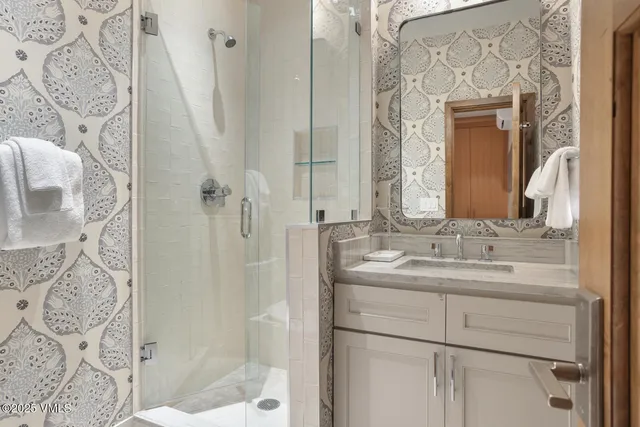 $6,800,000 | 1454 Greenhill Court, Unit E, Vail, CO 81657