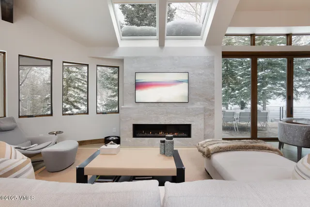 $6,800,000 | 1454 Greenhill Court, Unit E, Vail, CO 81657