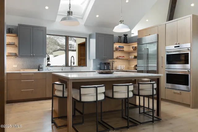 $6,800,000 | 1454 Greenhill Court, Unit E, Vail, CO 81657