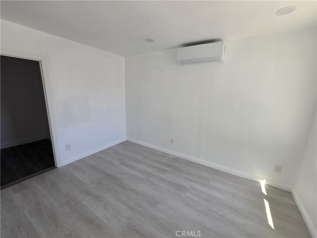 15721 Lake Ridge Road, Unit B Lake Elsinore, CA 92530 - Photo 8 of 8