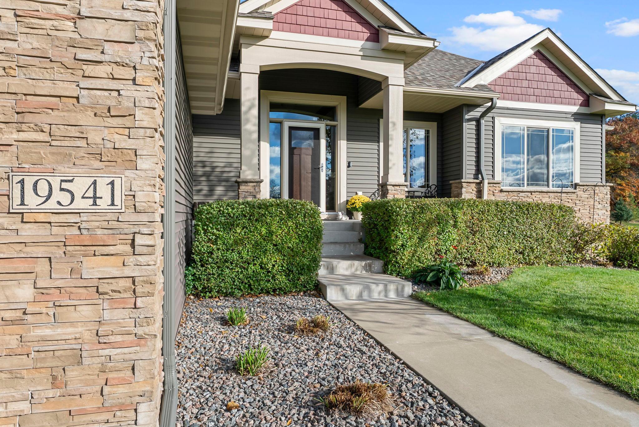 19541 Yellowpine Street Northwest Oak Grove, MN 55011 - Photo 2 of 65