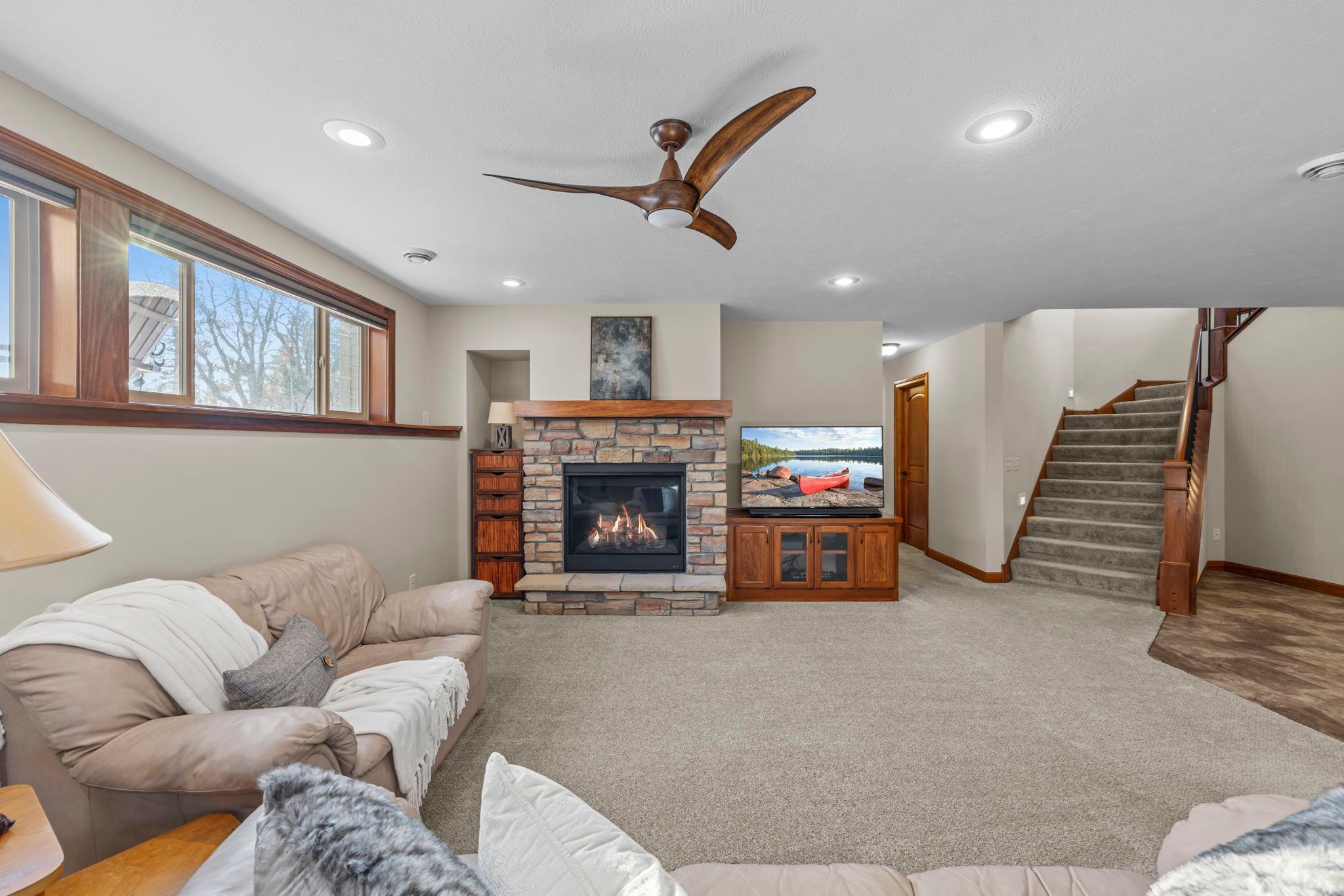 19541 Yellowpine Street Northwest Oak Grove, MN 55011 - Photo 33 of 65