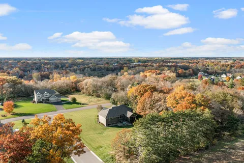 $749,900 | 19541 Yellowpine Street Northwest, Oak Grove, MN 55011
