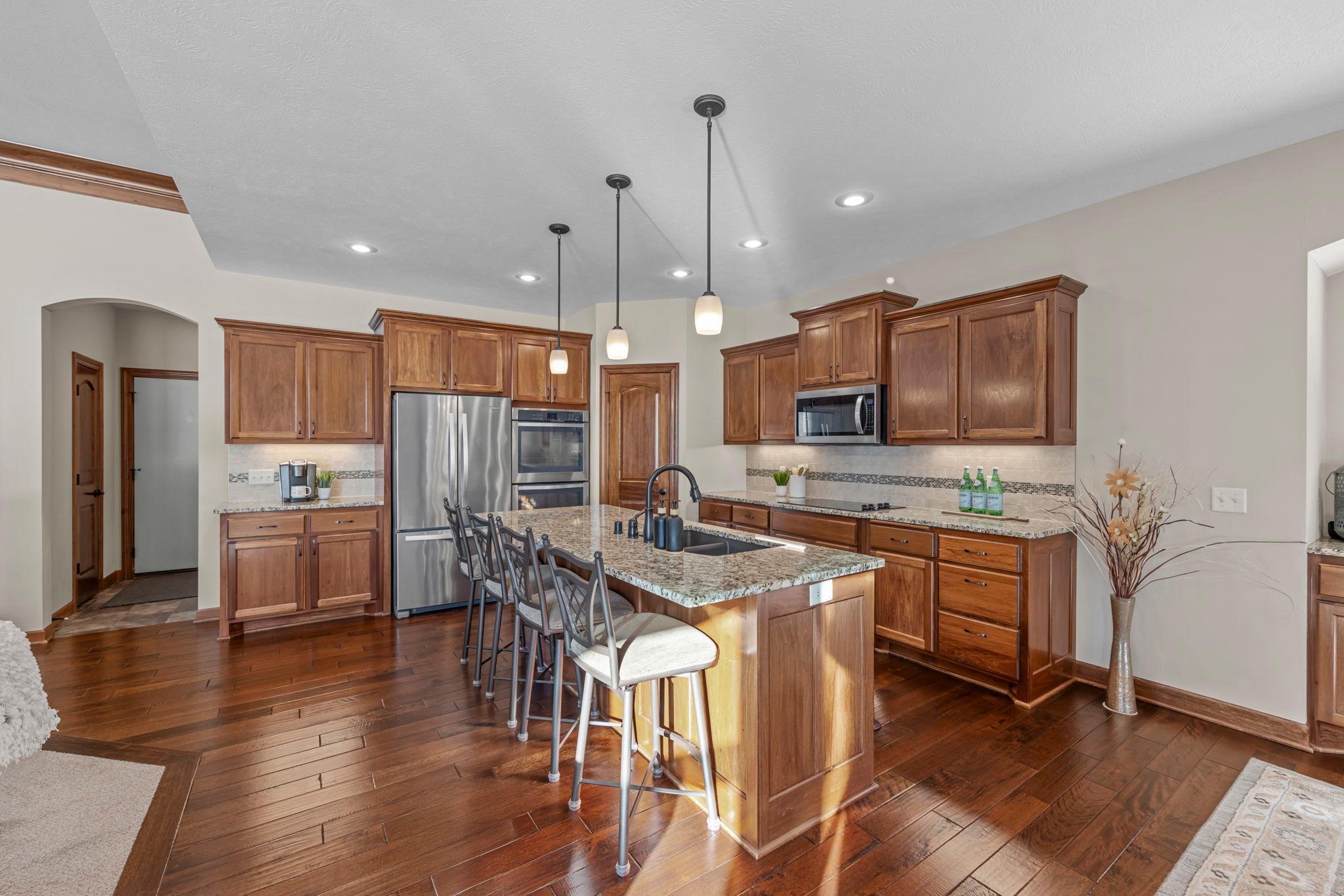 19541 Yellowpine Street Northwest Oak Grove, MN 55011 - Photo 9 of 65