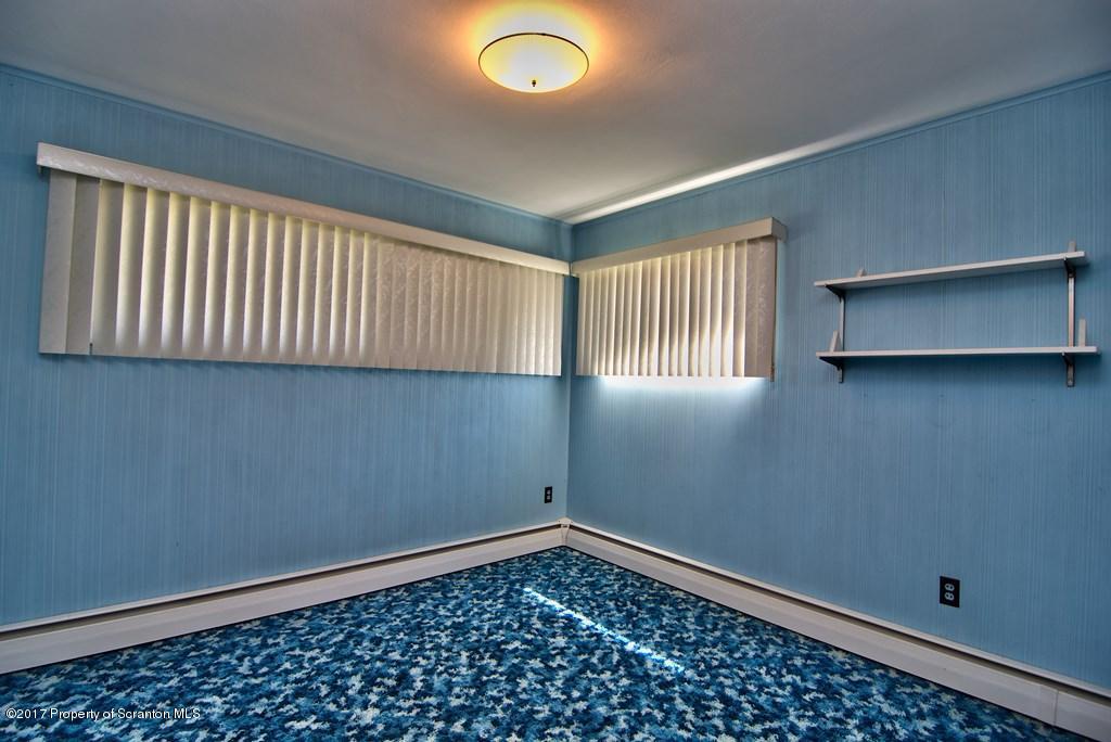1531-1533 Layton Road Clarks Summit, PA 18411 - Photo 16 of 43 Gallery Image 16