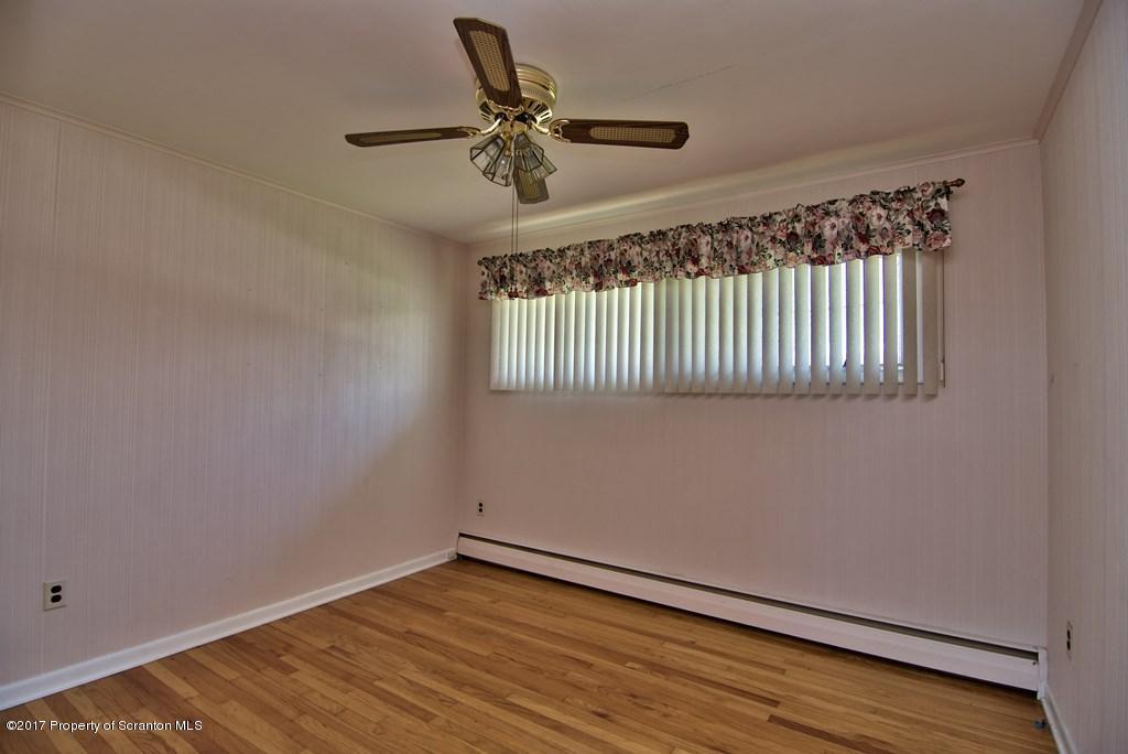 1531-1533 Layton Road Clarks Summit, PA 18411 - Photo 17 of 43 Gallery Image 17