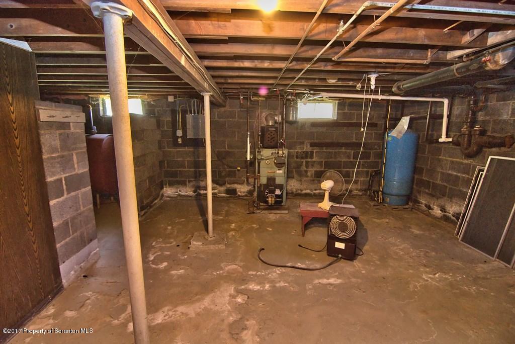 1531-1533 Layton Road Clarks Summit, PA 18411 - Photo 22 of 43 Gallery Image 22